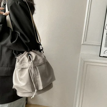 Модни дамски чанти-кофи, непромокаеми найлонови торби през рамо, чанти през рамо с голям капацитет за жени, преносими чанти от съвсем малък