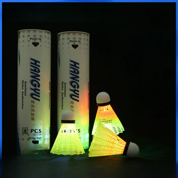 Набор от светещи топки за бадминтон от 4 теми с led подсветка, флуоресцентни и трайни пластмасови найлонови топки в нощта,