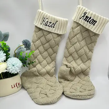 Персонални коледни чорапи, Вязаный коледни чорапи с индивидуален име, Коледен подарък от началната бродерия на Коледа 2022 г.