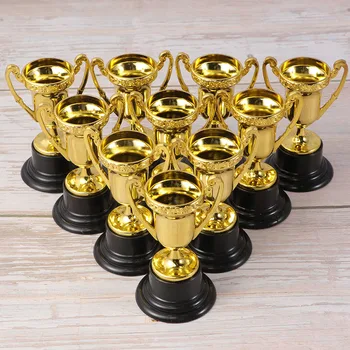 Трофеи, Детски чаши, Мини-пластмасови Наградата Купи, Награди, Златен Медалист, Вечерни футболни модели, Медали, Трофеи, Играчка видове спорт